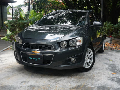 Chevrolet Sonic Lt 2015
