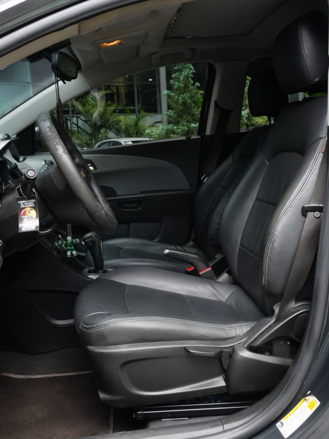 Chevrolet Sonic Lt 2015