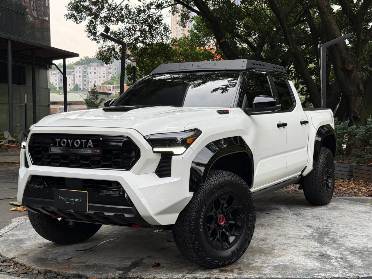 Toyota Tacoma TRD PRO Hibrida 2025