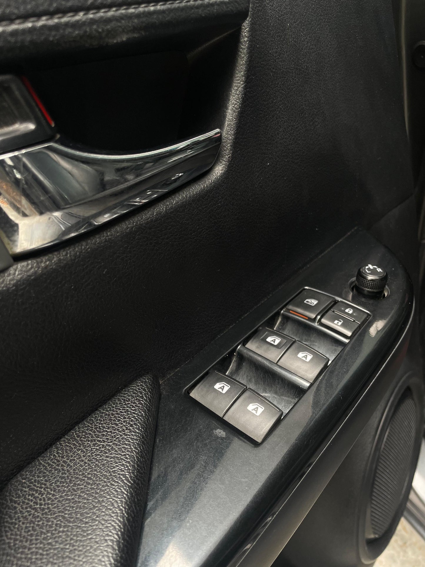 Toyota Hilux 2021 Salvamento