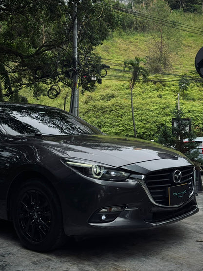 Mazda 3 Sport Touring 2019
