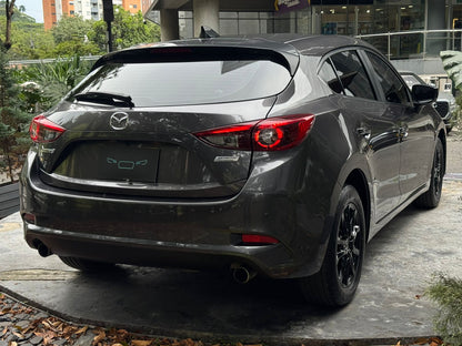 Mazda 3 Sport Touring 2019