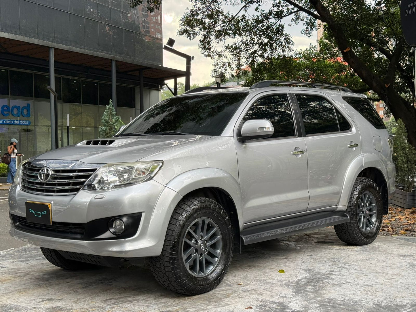 Toyota Fortuner Srv 2015