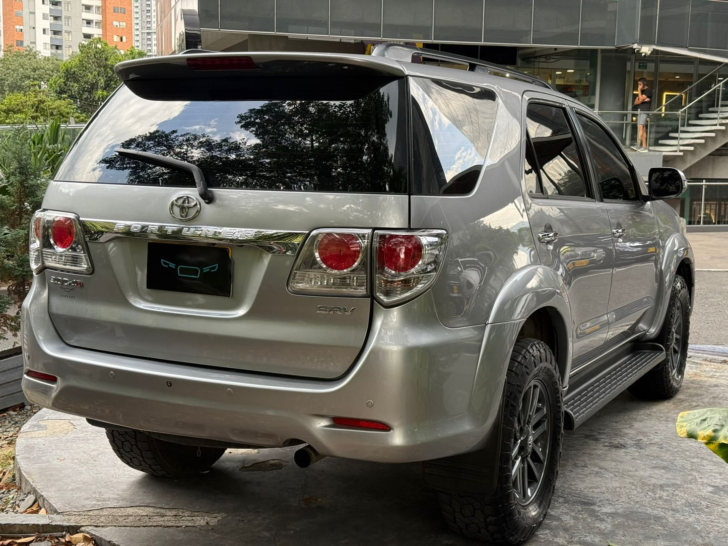 Toyota Fortuner Srv 2015