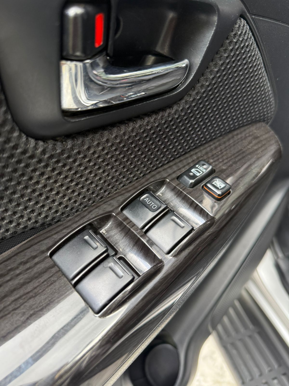 Toyota Fortuner Srv 2015
