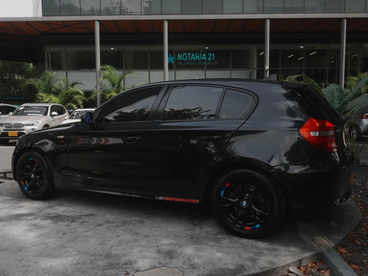 Bmw 210i 2008