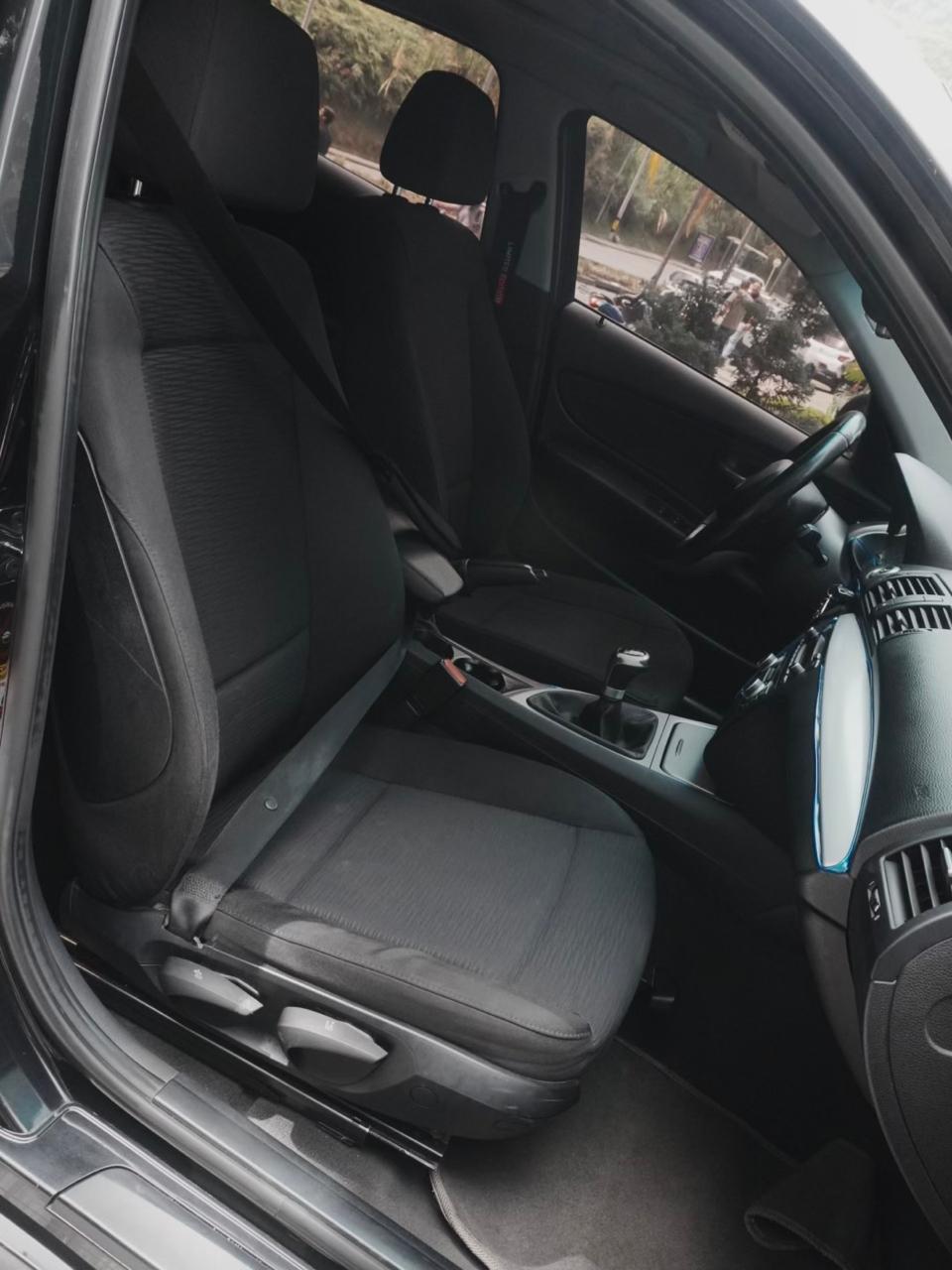 Bmw 210i 2008