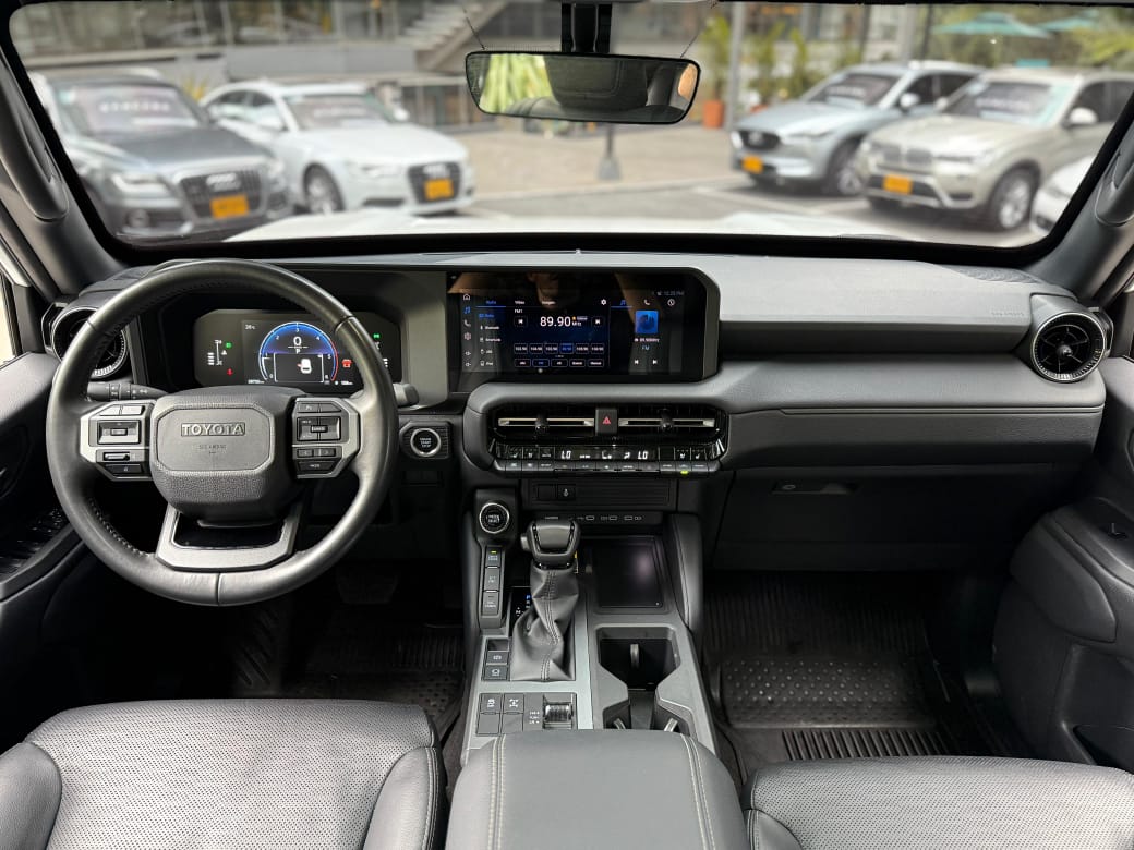 Toyota Prado LC250 Txl 2025 Blindaje 2 Plus