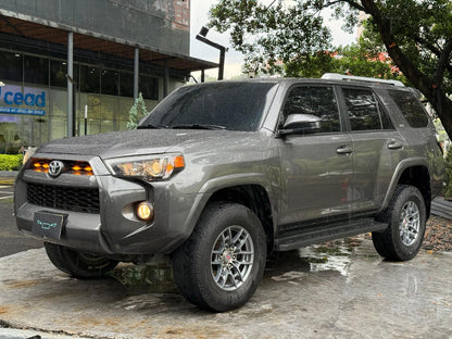 Toyota 4Runner SR5 2019