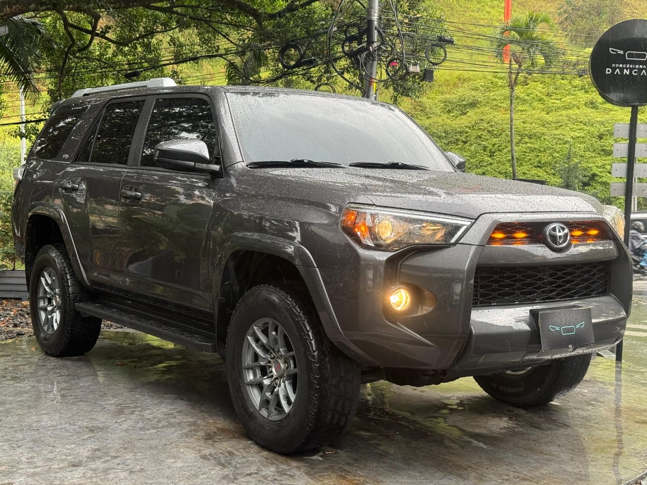 Toyota 4Runner SR5 2019