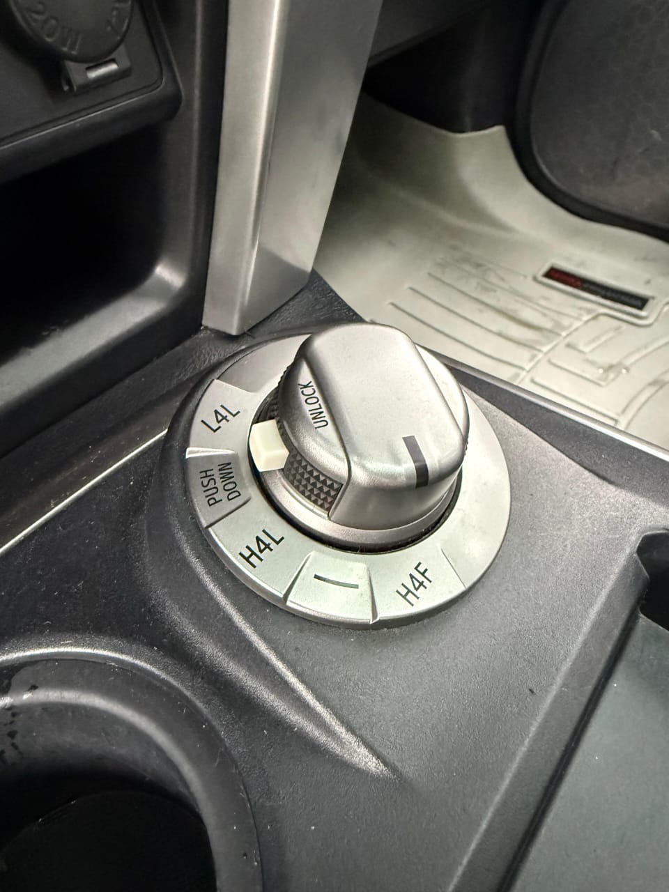 Toyota 4Runner SR5 2019