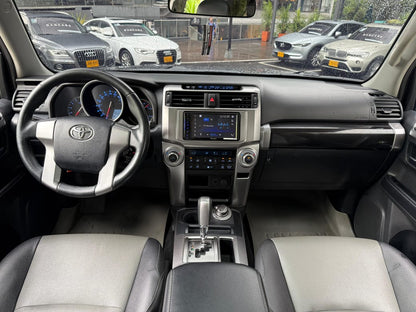 Toyota 4Runner SR5 2019