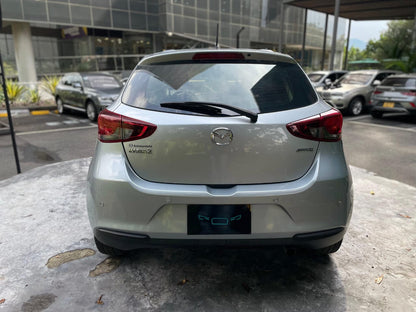 Mazda 2 Touring 2021