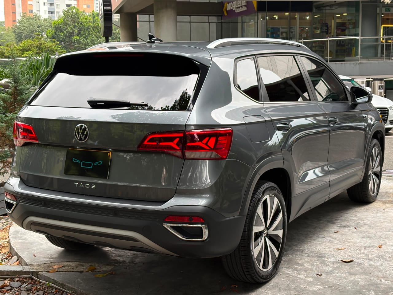 Volkswagen Taos Highline Se 2024