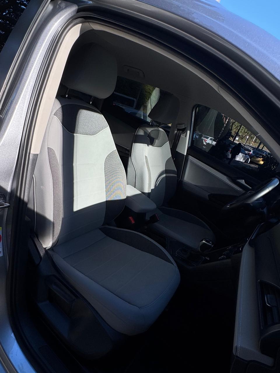 Volkswagen Taos Comfortline 2024