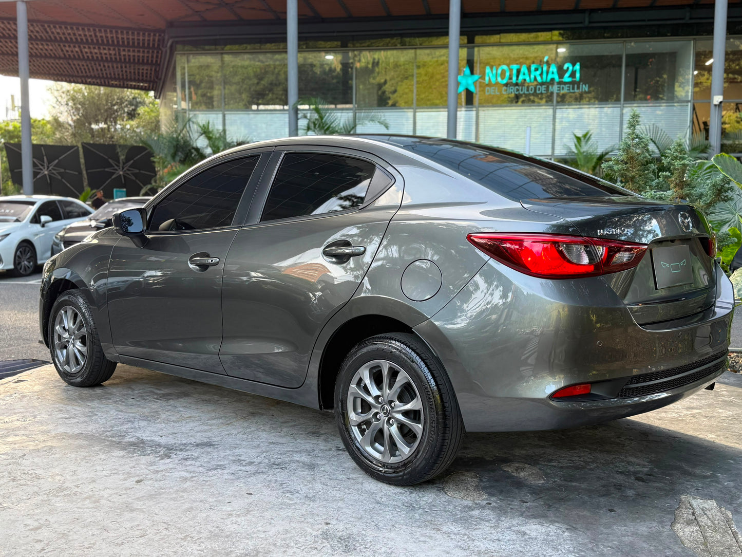 Mazda 2 Touring Sedan 2023