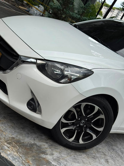 Mazda 2 Touring 2019