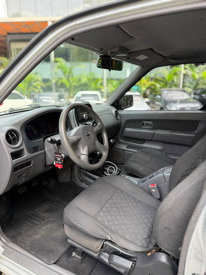 Nissan Frontier 4x4 2014