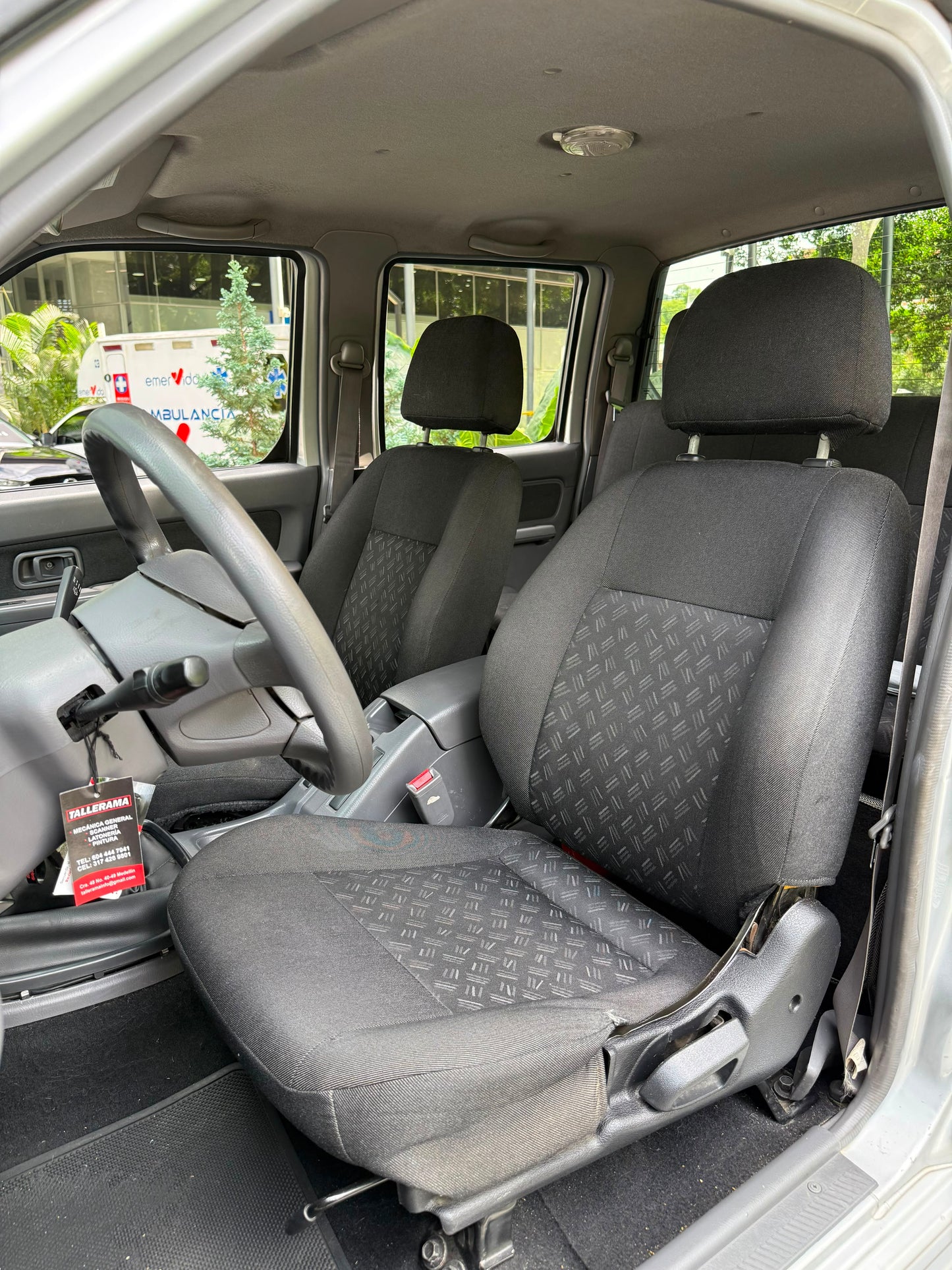 Nissan Frontier 4x4 2014