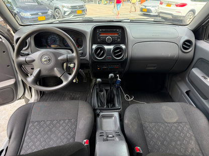 Nissan Frontier 4x4 2014