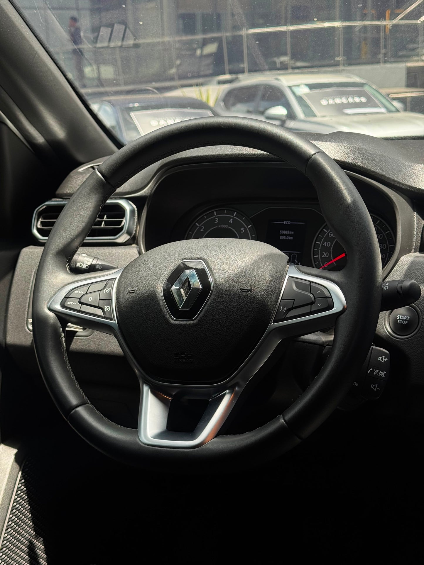 Renault Duster Iconic 2025