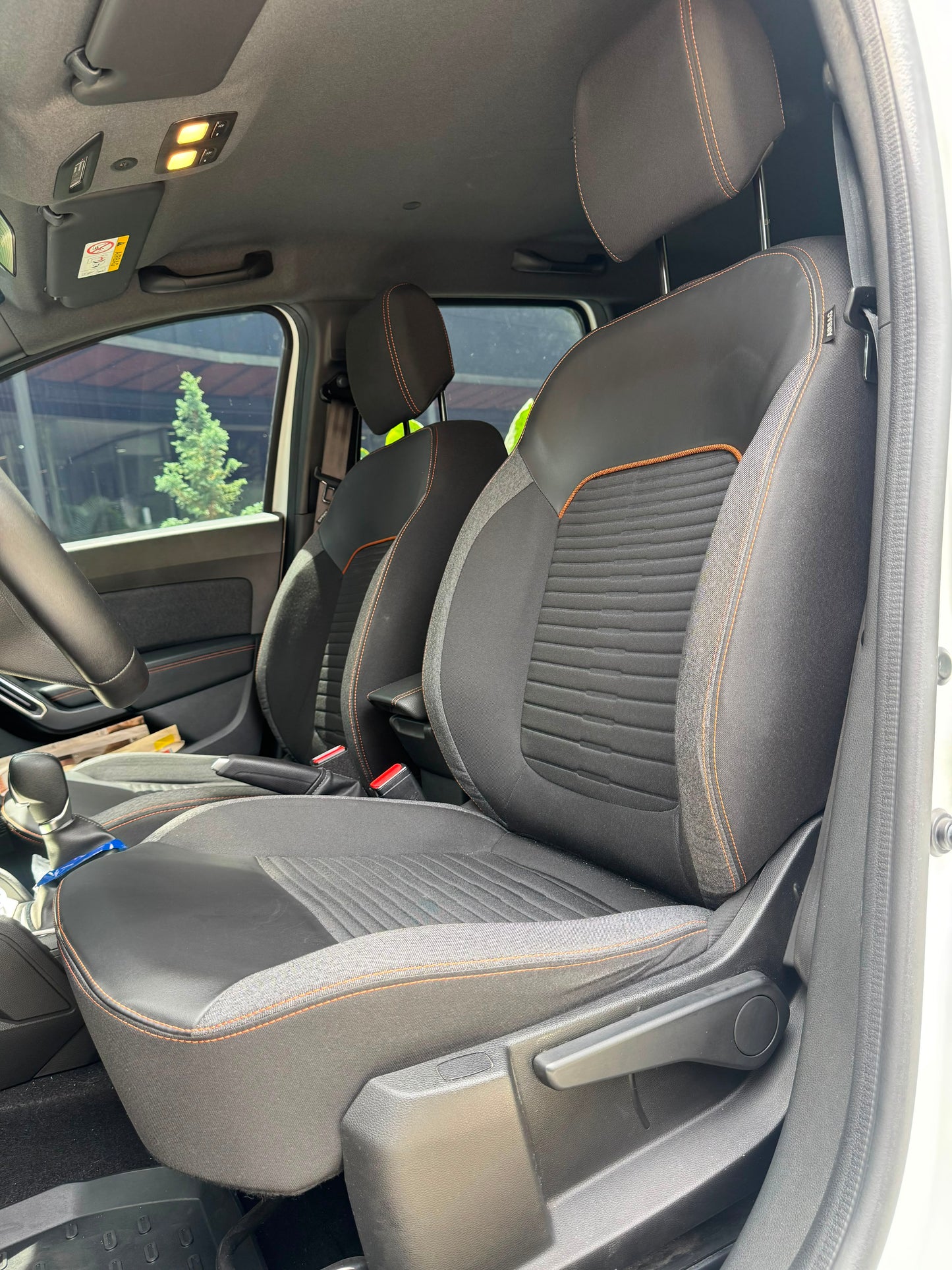 Renault Duster Iconic 2025