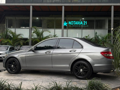 Mercedes Benz C180 CGI 2011