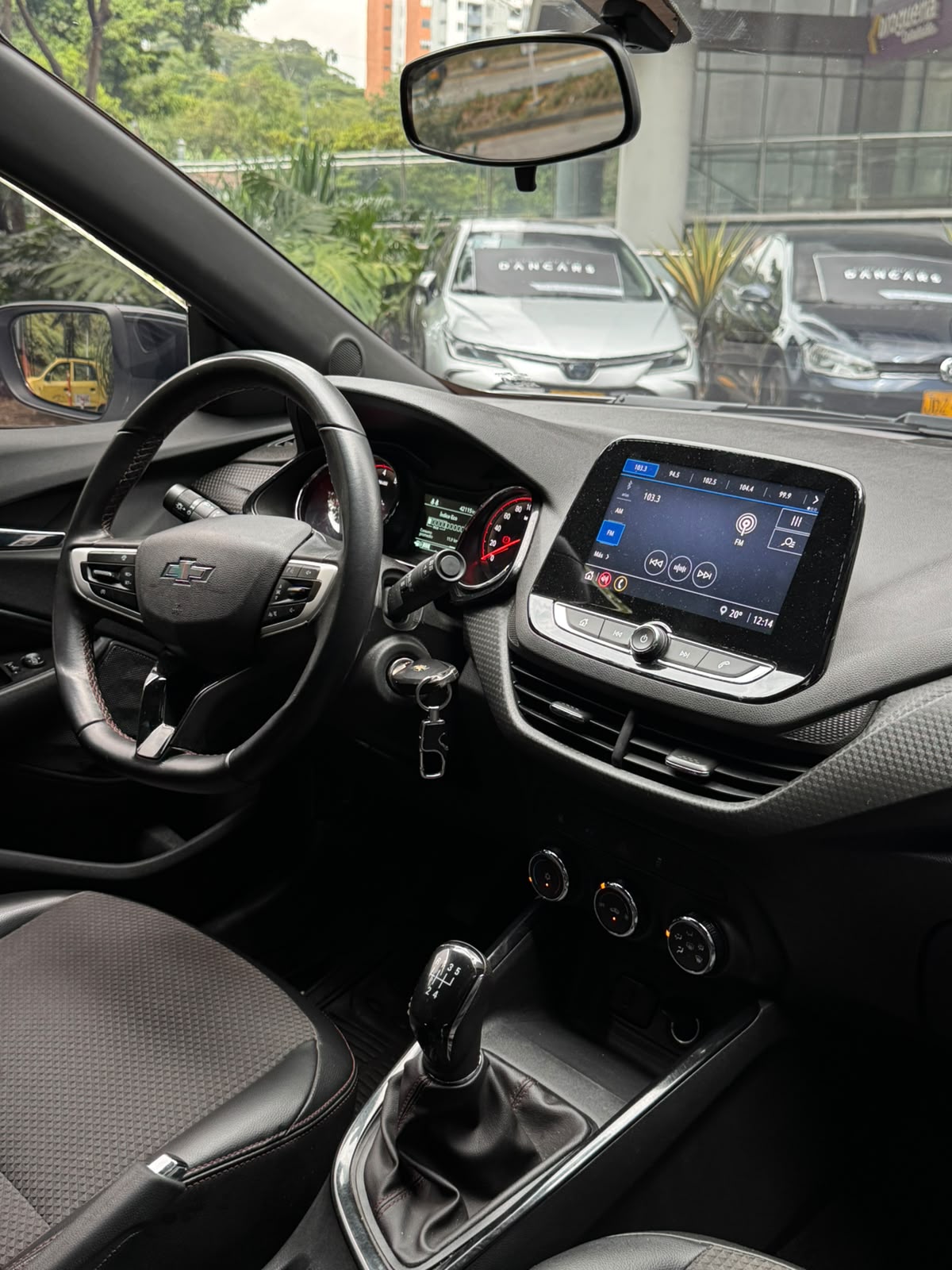 Chevrolet Onix Rs Turbo 2024
