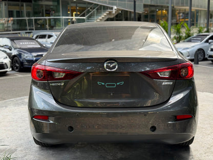 Mazda 3 Touring Sedan 2018