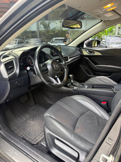 Mazda 3 Touring Sedan 2018