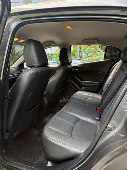 Mazda 3 Touring Sedan 2018