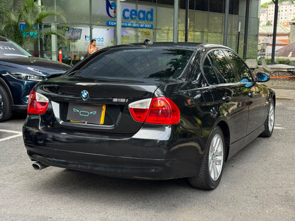 BMW 318I 2009