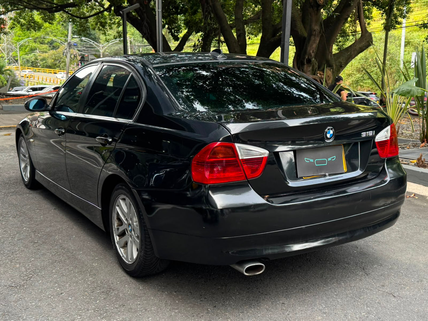 BMW 318I 2009