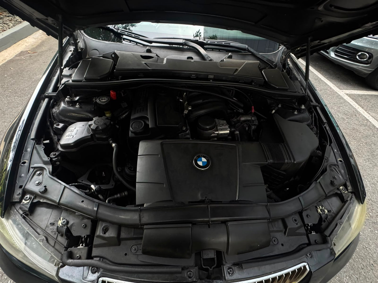 BMW 318I 2009