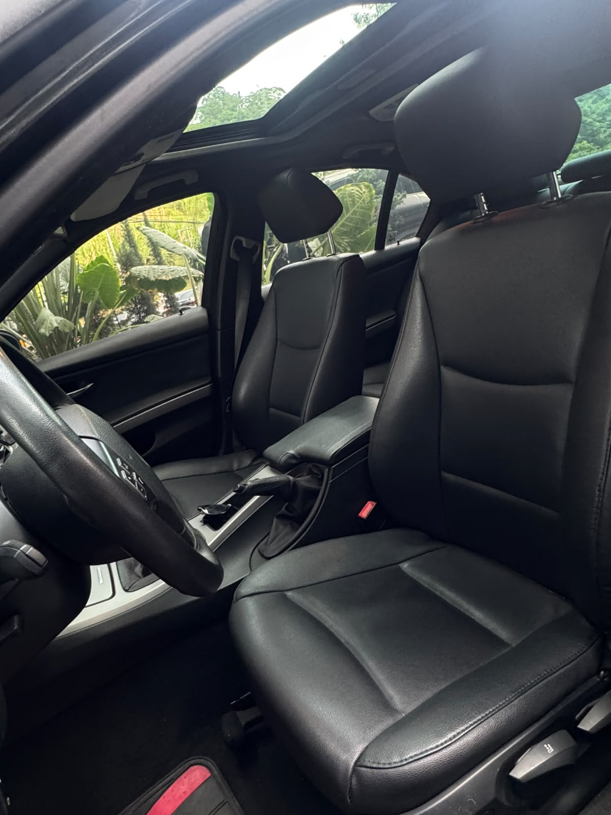 BMW 318I 2009