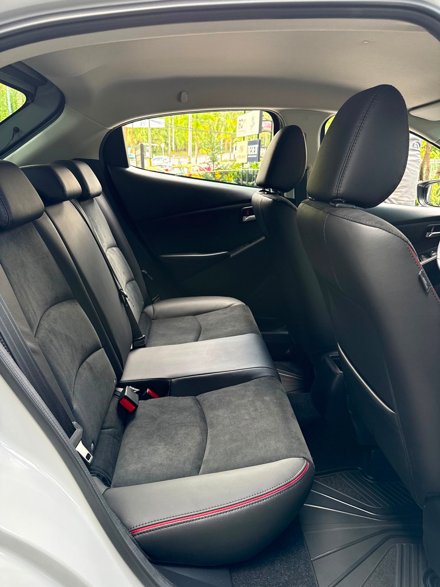 Mazda 2 Grand Touring Lx Carbon Edition 2025