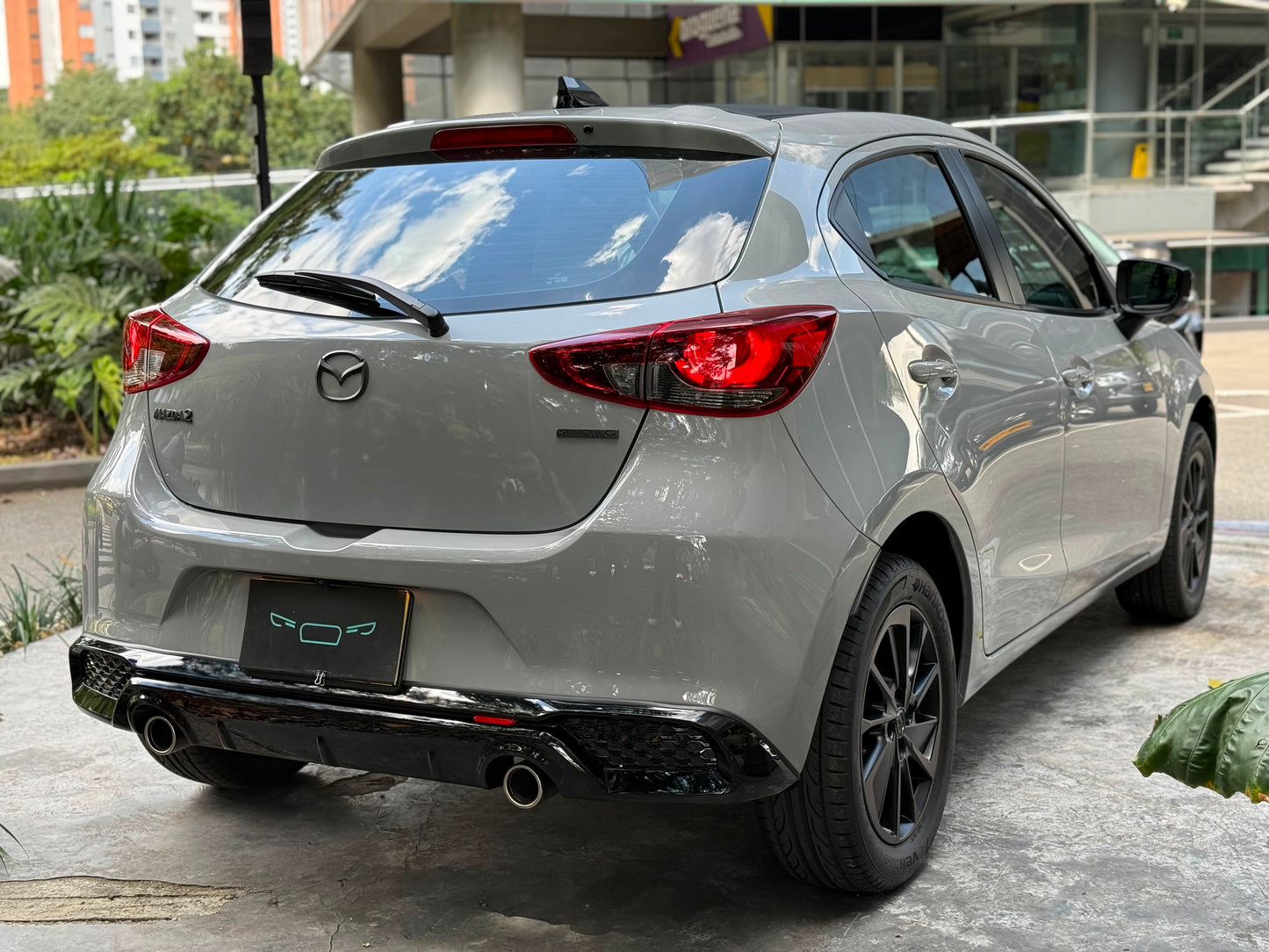 Mazda 2 Grand Touring Lx Carbon Edition 2025