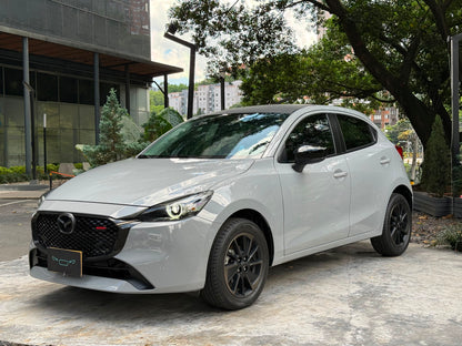 Mazda 2 Grand Touring Lx Carbon Edition 2025