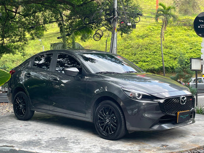 Mazda 2 Grand Touring Sedan 2026