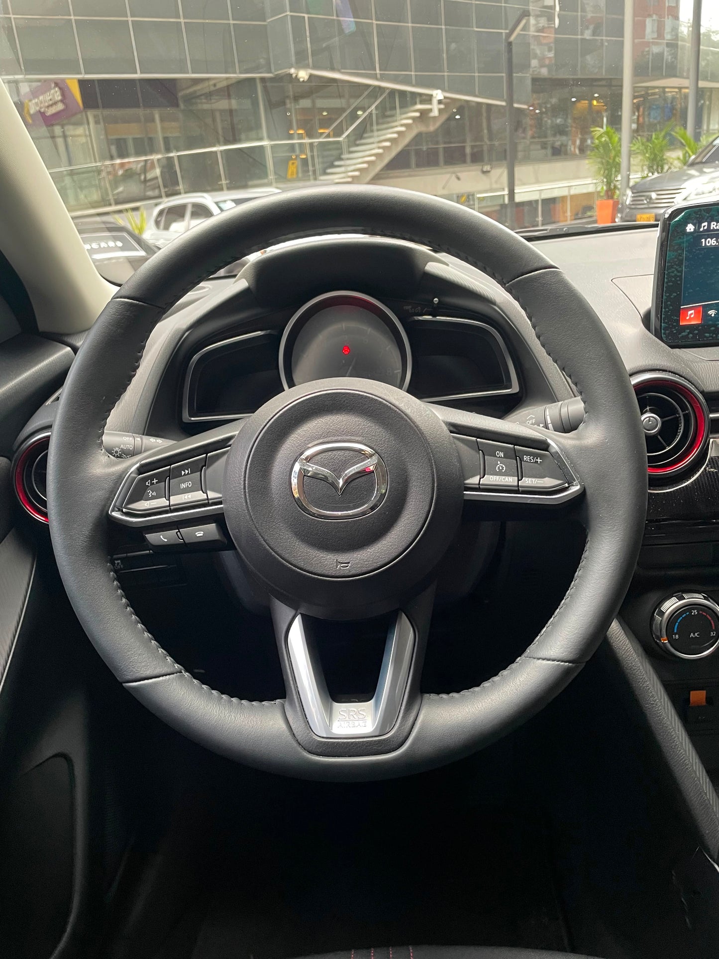 Mazda 2 Grand Touring Sedan 2026