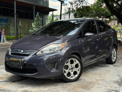 Ford Fiesta Se 2013