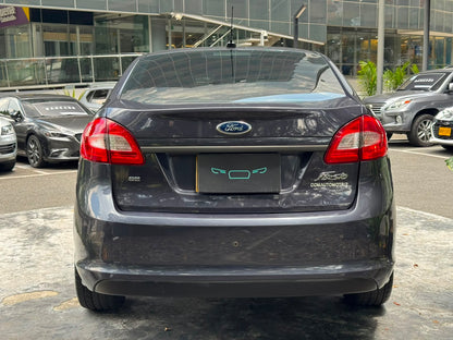 Ford Fiesta Se 2013