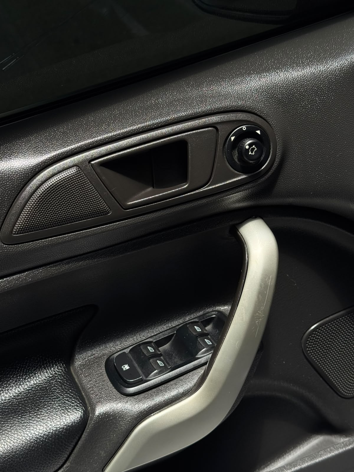 Ford Fiesta Se 2013