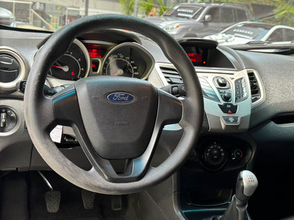 Ford Fiesta Se 2013