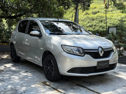 Renault Sandero Expression 2016