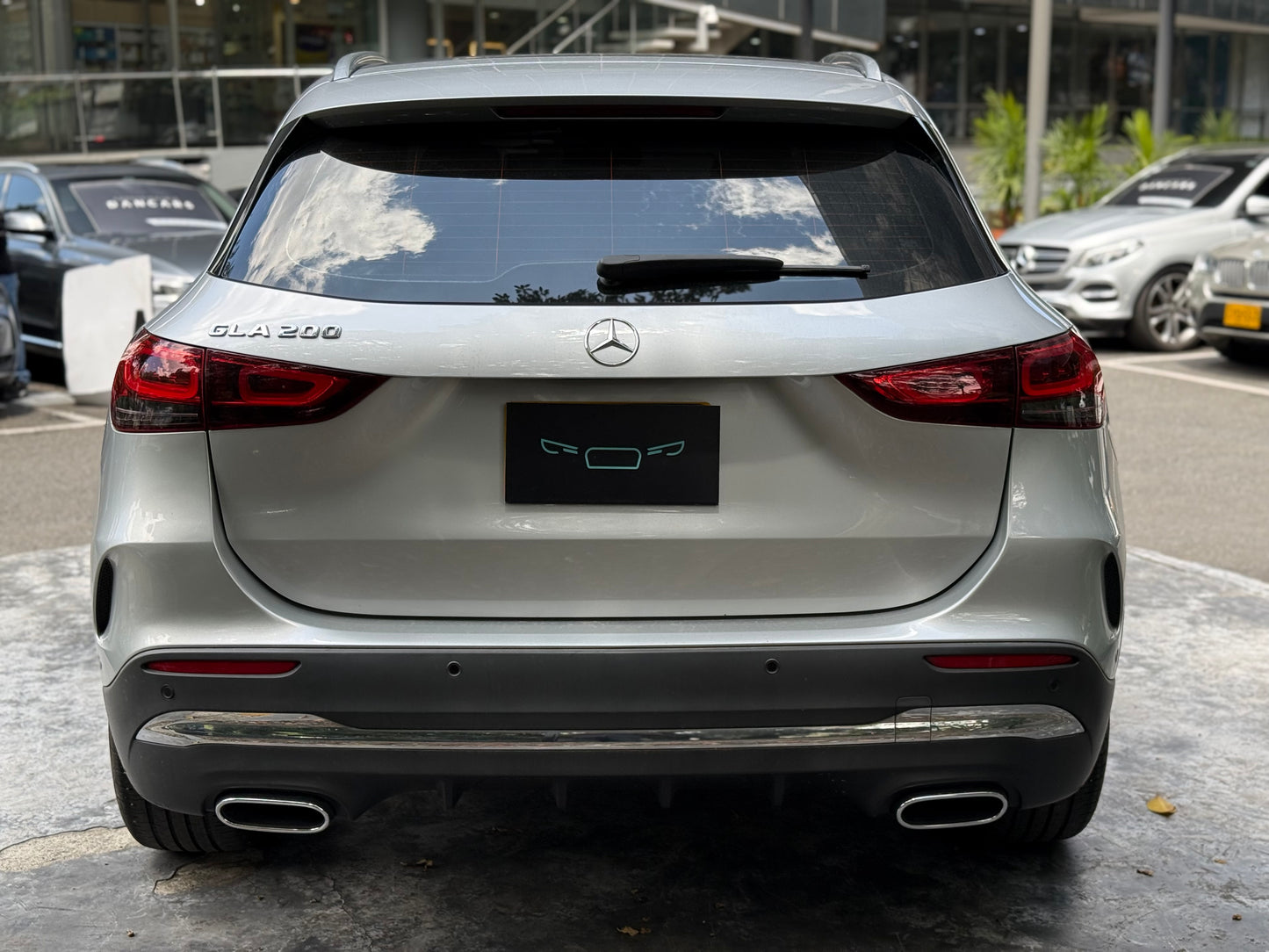 Mercedes Benz GLA200 2022