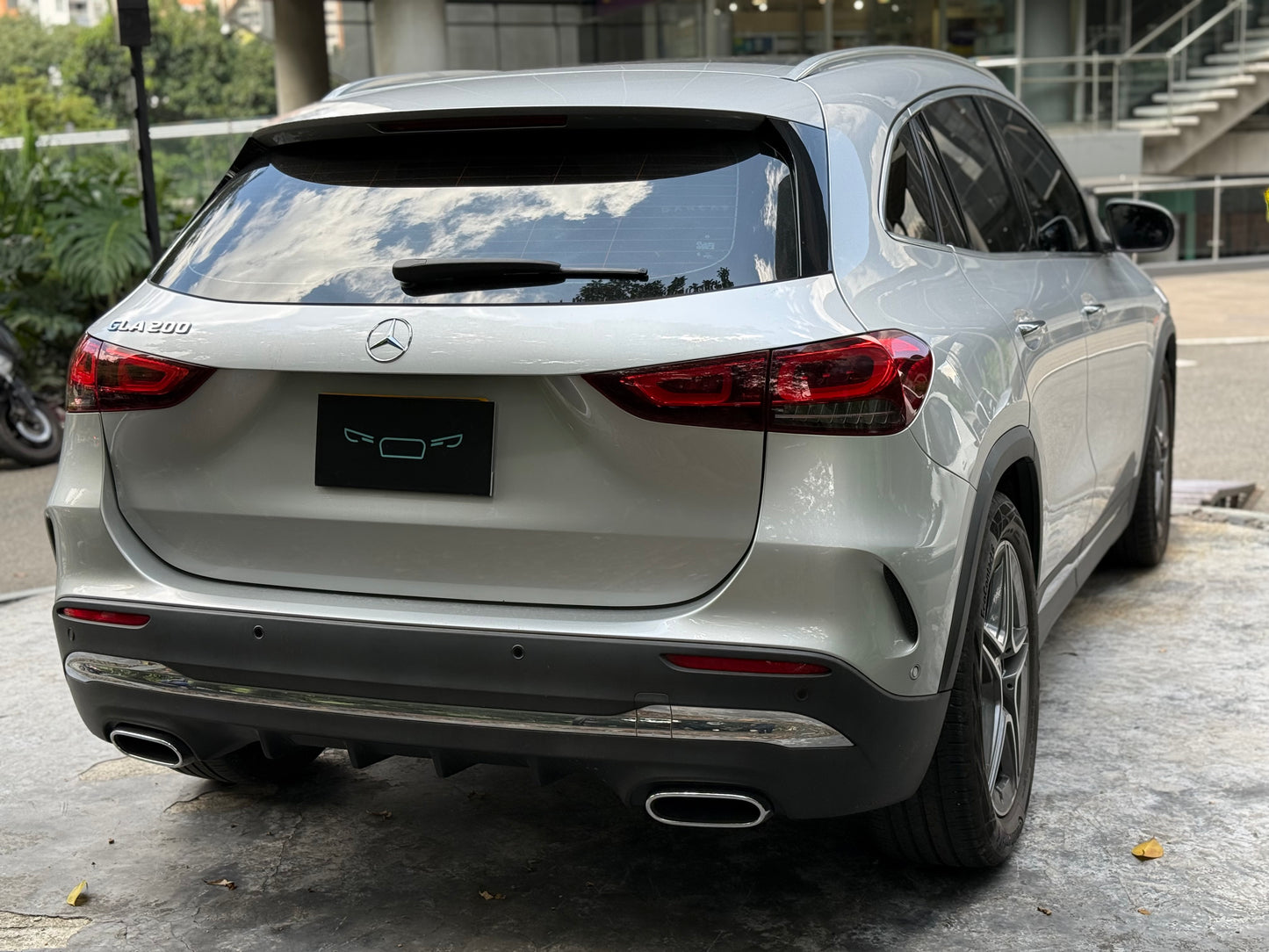 Mercedes Benz GLA200 2022