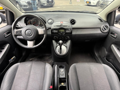 Mazda 2 Hatchback 2013