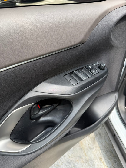 Toyota Yaris Cross Xls Hibrida 2023